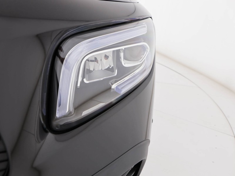 Mercedes GLB 180 d premium auto diesel nero