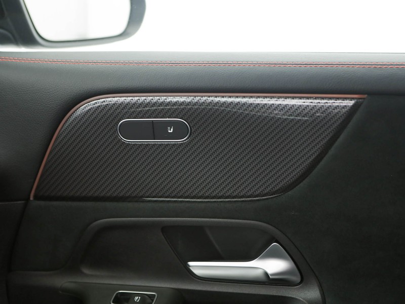 Mercedes GLB 180 d premium auto diesel nero
