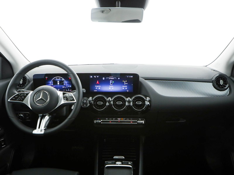 Mercedes GLA 180 d advanced auto diesel nero