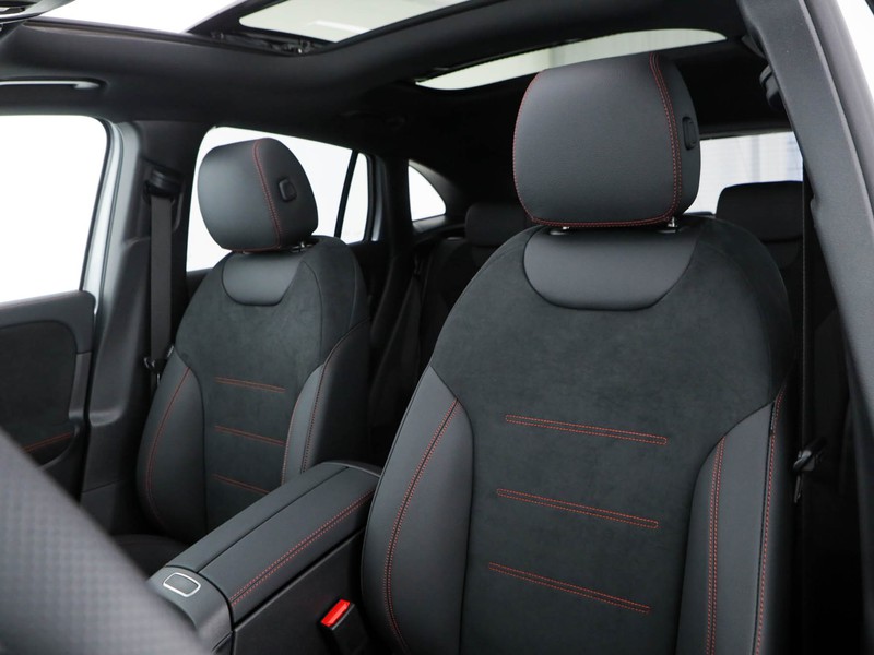 Mercedes GLA 200 d amg line advanced plus tech edition auto diesel argento