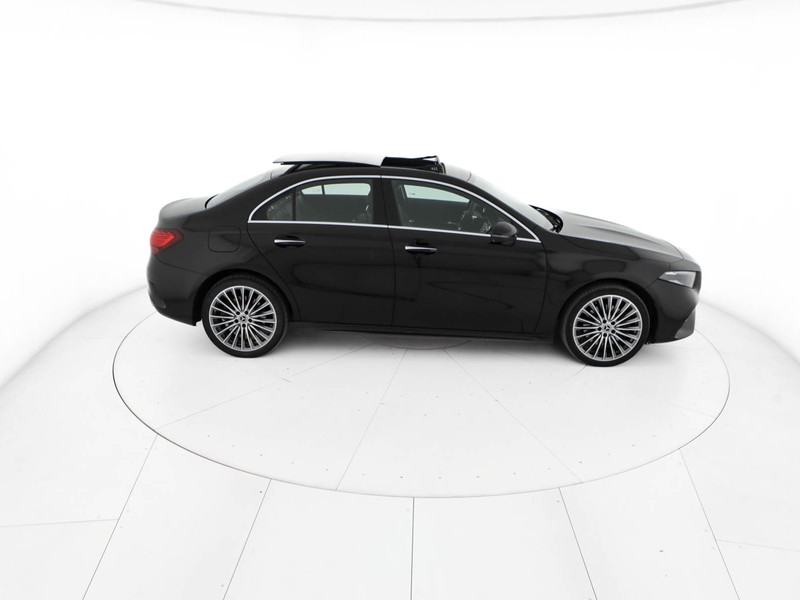 Mercedes Classe A 250 e phev amg line advanced plus auto ibrido nero