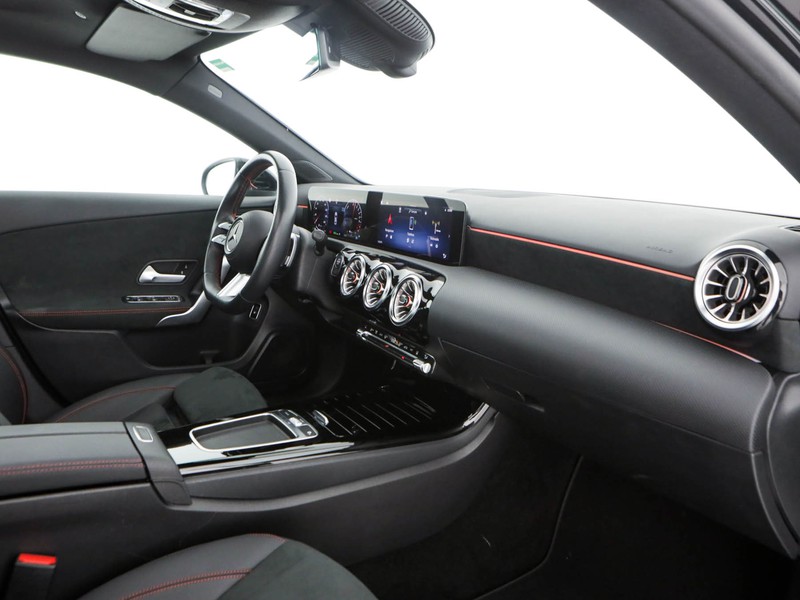 Mercedes Classe A 250 e phev amg line advanced plus auto ibrido nero