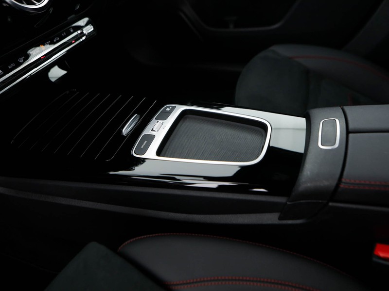 Mercedes Classe A 250 e phev amg line advanced plus auto ibrido nero