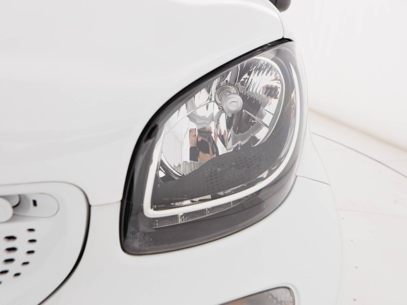 Smart Fortwo 70 1.0 twinamic Passion benzina bianco