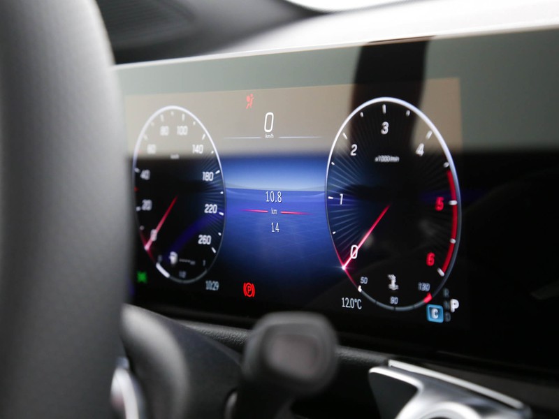 Mercedes GLB 200 d amg line advanced plus 4matic auto