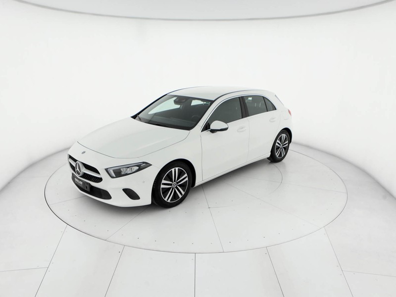 Mercedes Classe A 180 d sport auto diesel bianco