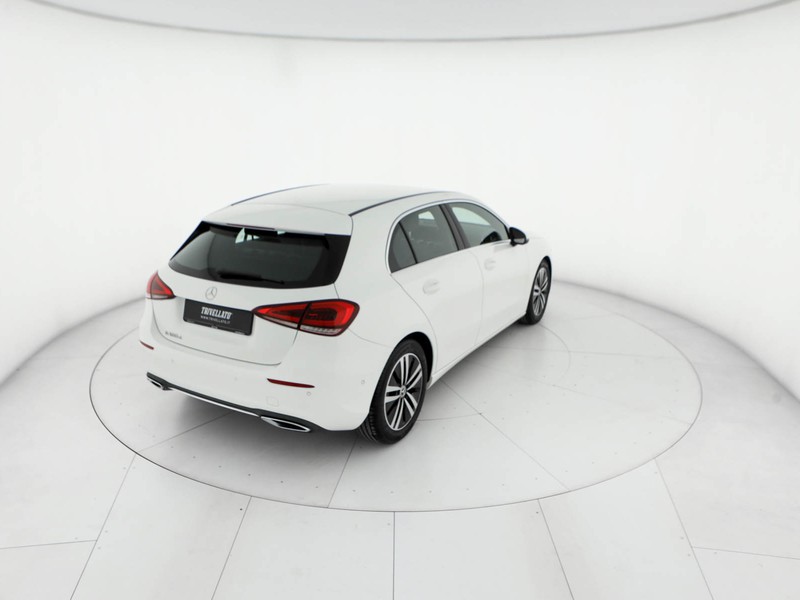 Mercedes Classe A 180 d sport auto diesel bianco