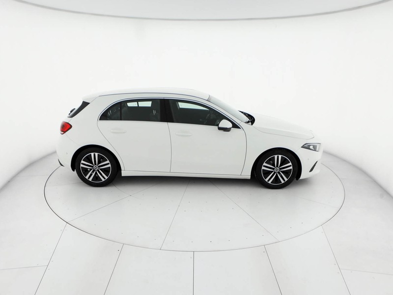 Mercedes Classe A 180 d sport auto diesel bianco