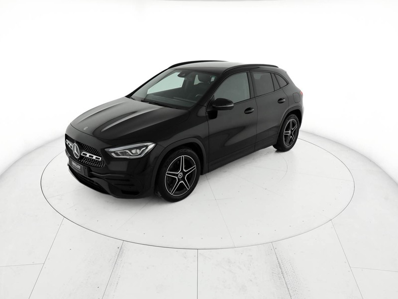 Mercedes GLA 200 d premium auto