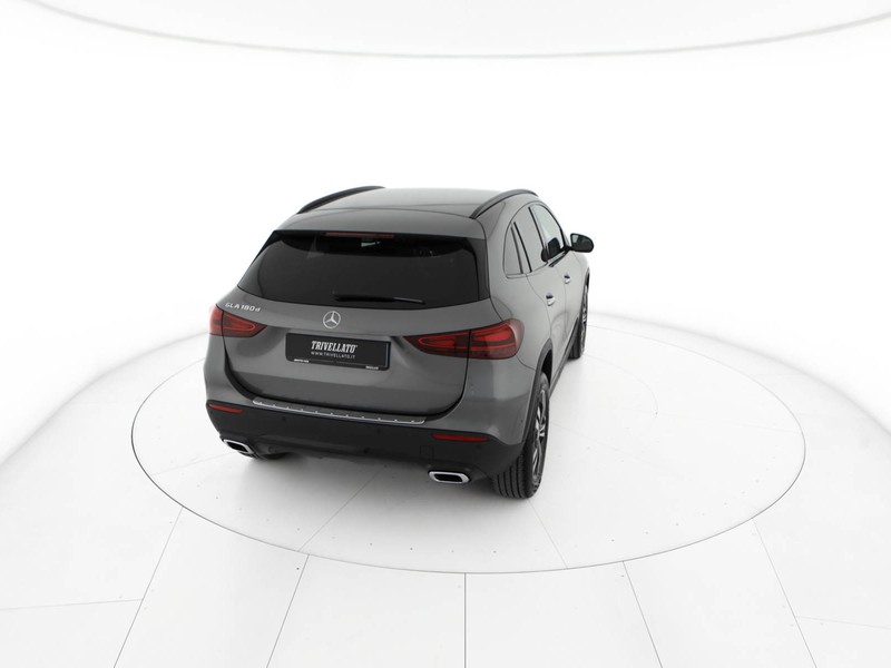 Mercedes GLA 180 d progressive advanced auto