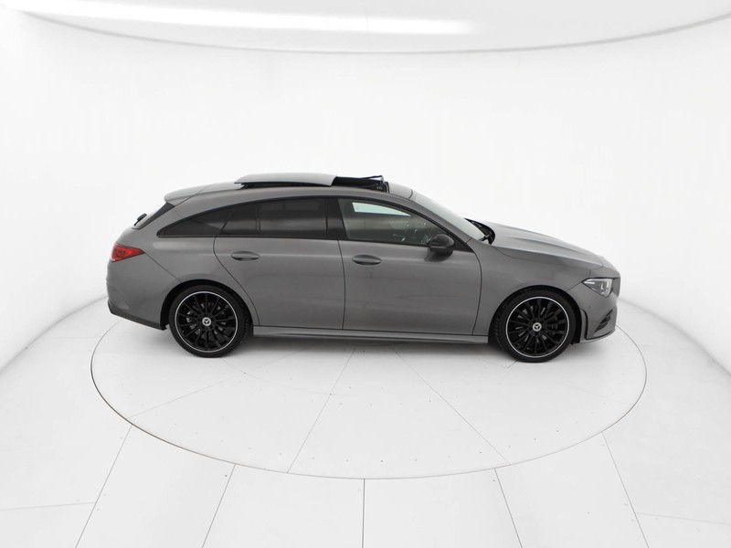 Mercedes CLA Shooting Brake  200 d premium 4matic auto