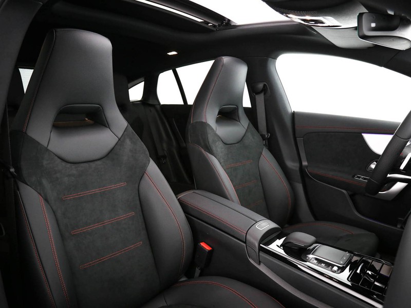 Mercedes CLA Shooting Brake  200 d premium 4matic auto