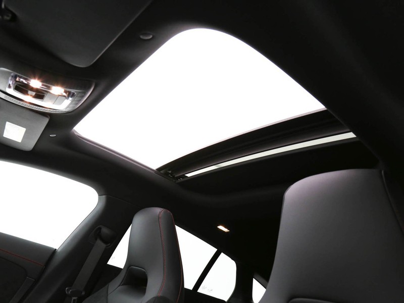 Mercedes CLA Shooting Brake  200 d premium 4matic auto