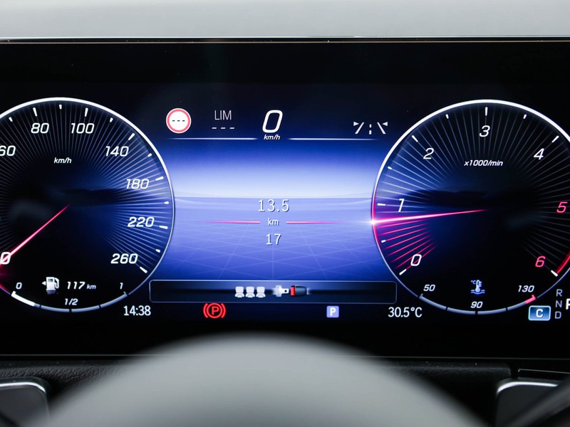 Mercedes GLB 200 d progressive advanced plus 4matic auto