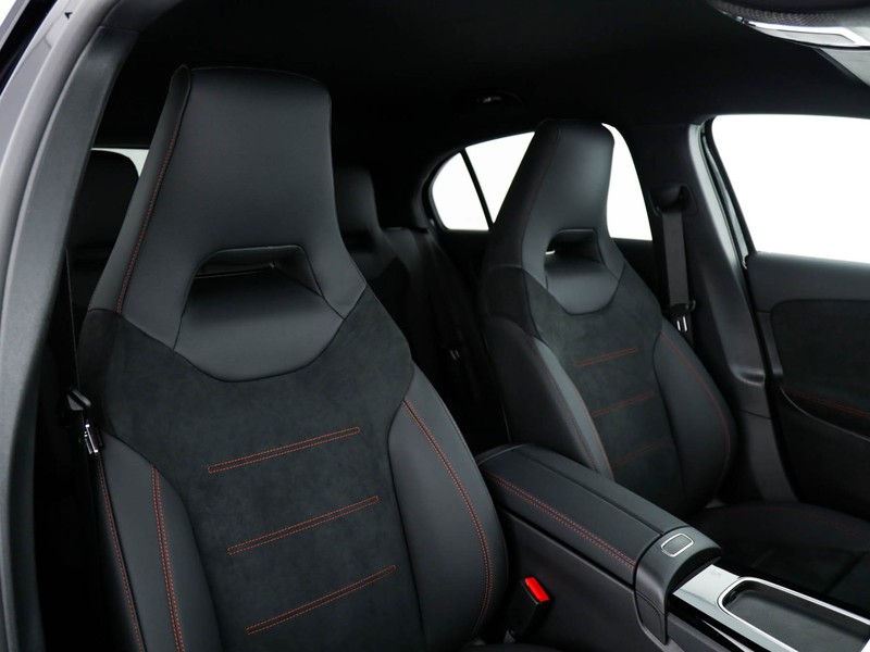 Mercedes Classe A 180 d amg line advanced plus auto diesel nero
