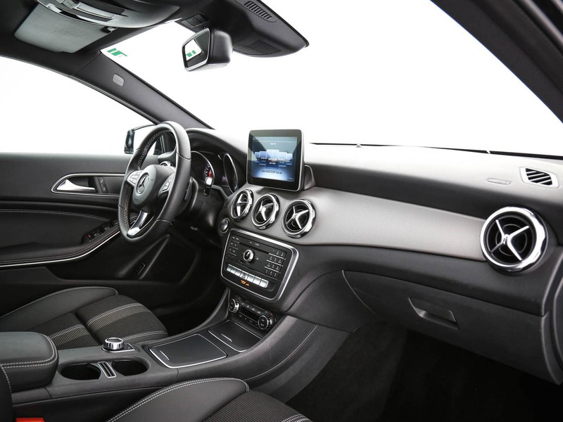 Mercedes GLA 180 d sport auto diesel nero