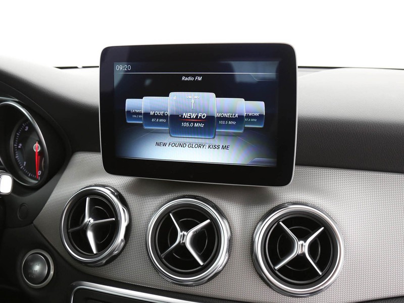 Mercedes GLA 180 d sport auto diesel nero