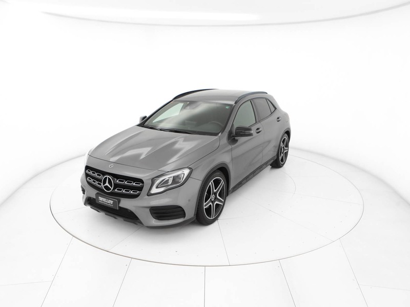 Mercedes GLA 200 d premium auto diesel grigio