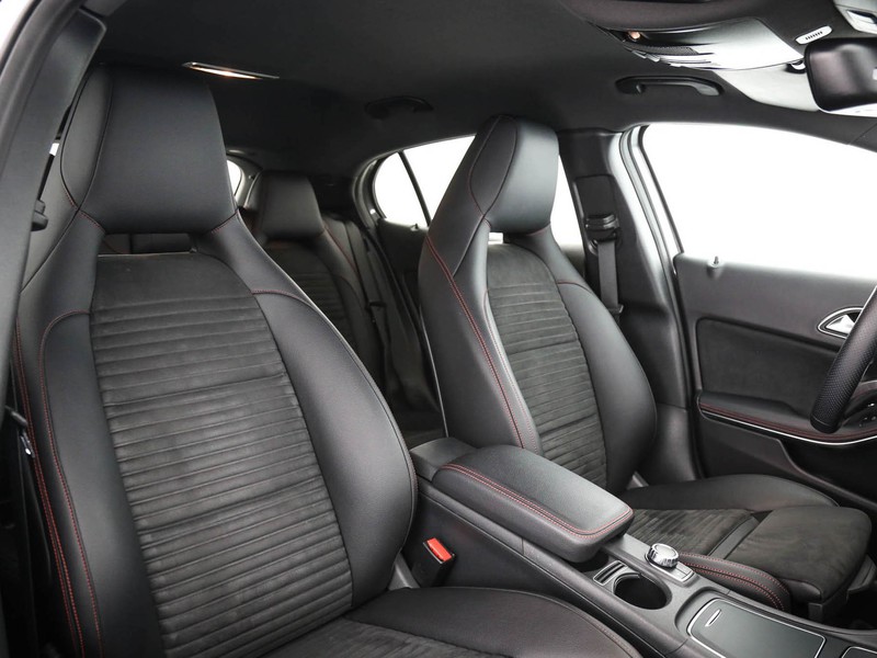 Mercedes GLA 200 d premium auto diesel grigio