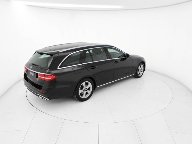 Mercedes Classe E SW sw 220 d sport auto diesel nero