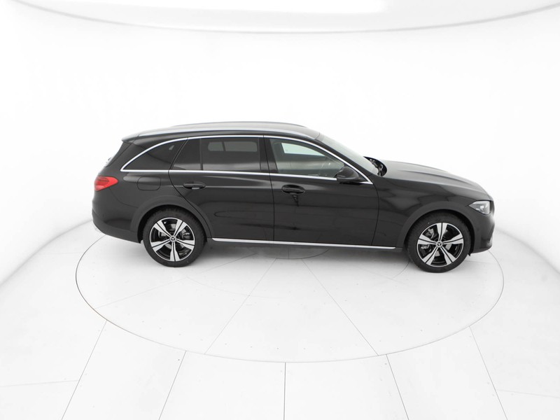 Mercedes Classe C SW sw all-terrain 220 d mhev advanced 4matic 197cv auto ibrido nero