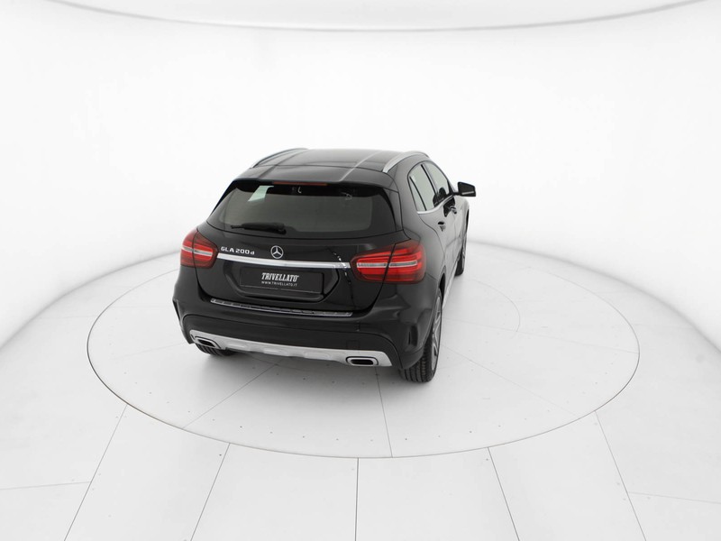 Mercedes GLA 200 d premium auto diesel nero