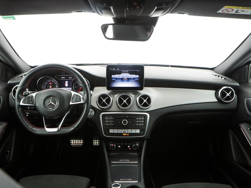 Mercedes GLA 200 d premium auto diesel nero