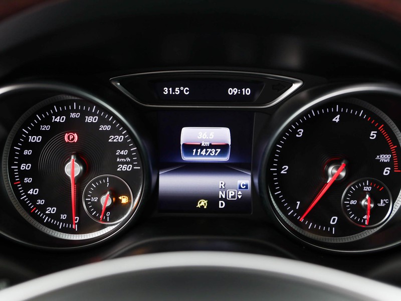 Mercedes GLA 200 d premium auto diesel nero
