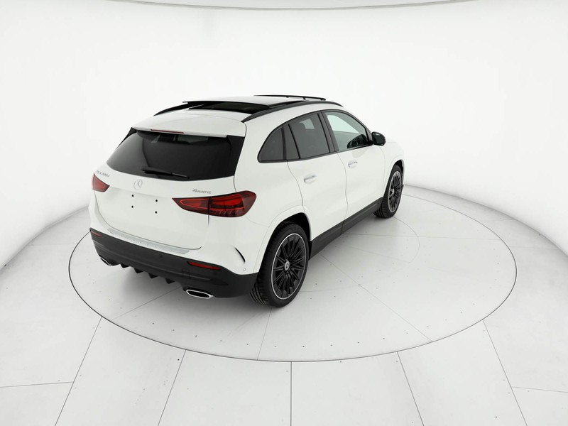 Mercedes GLA 200 d Automatic 4MATIC