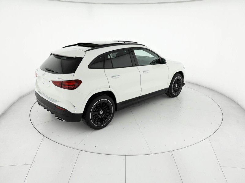Mercedes GLA 200 d Automatic 4MATIC