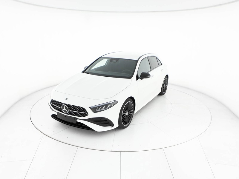 Mercedes Classe A 180 d amg line advanced plus auto diesel bianco