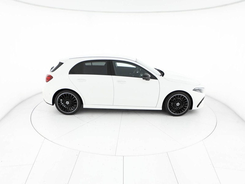 Mercedes Classe A 180 d amg line advanced plus auto diesel bianco