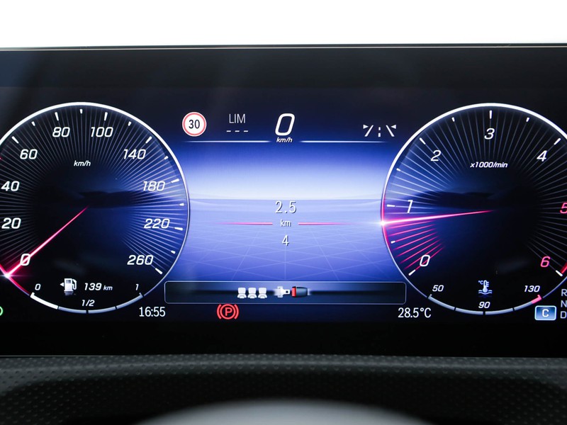 Mercedes Classe A 180 d amg line advanced plus auto diesel bianco