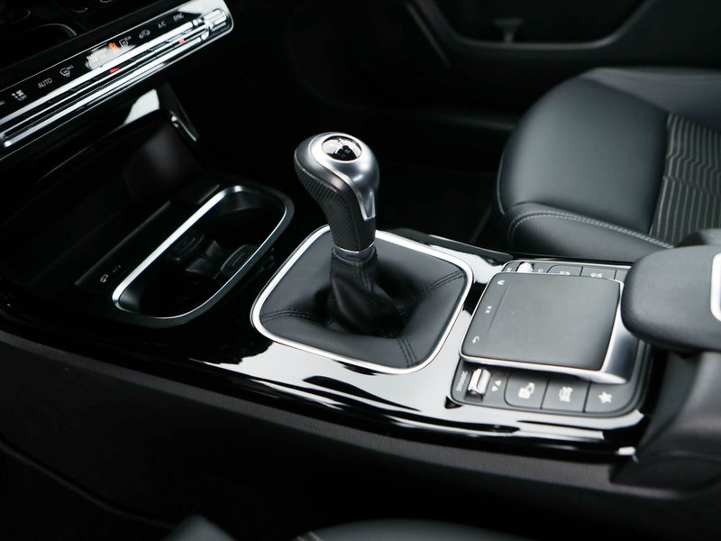Mercedes Classe A 180 sport benzina nero
