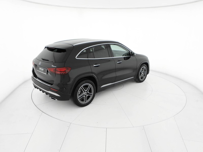 Mercedes GLA 200 d amg line advanced plus 4matic auto diesel nero