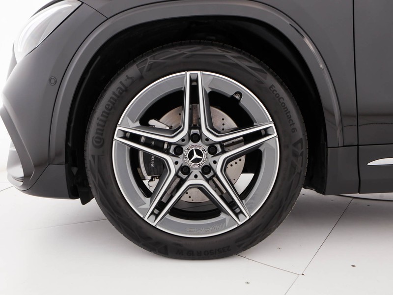 Mercedes GLA 200 d amg line advanced plus 4matic auto diesel nero
