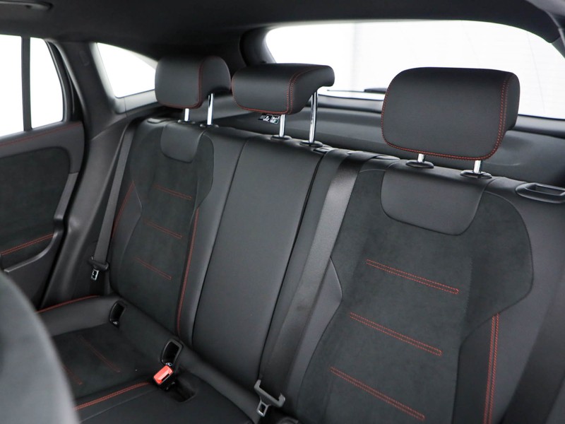 Mercedes GLA 250 e phev (eq-power) premium auto ibrido nero