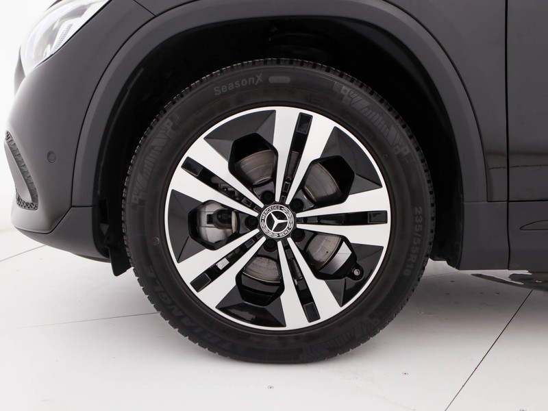 Mercedes GLA 200 d sport plus auto diesel nero