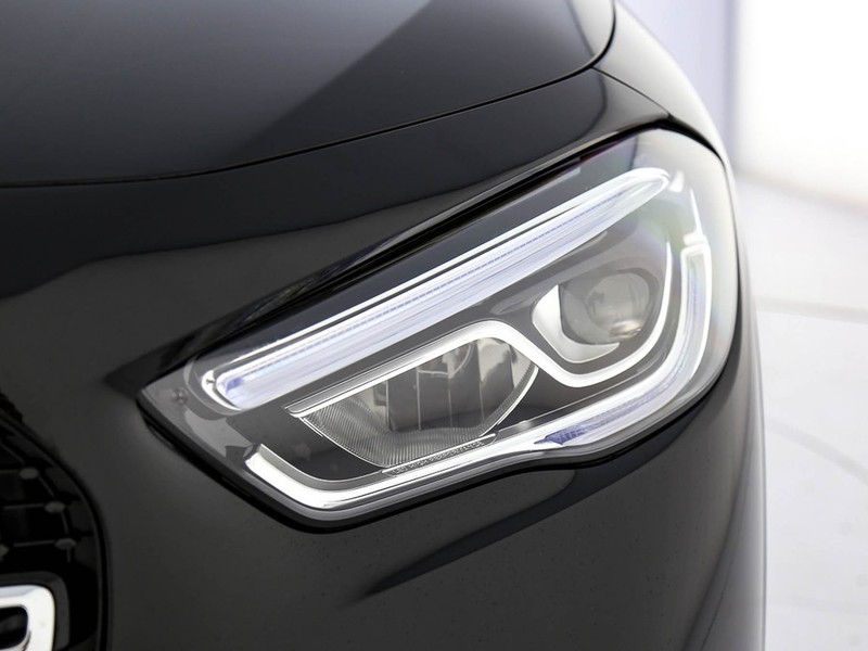 Mercedes GLA 200 d sport plus auto diesel nero