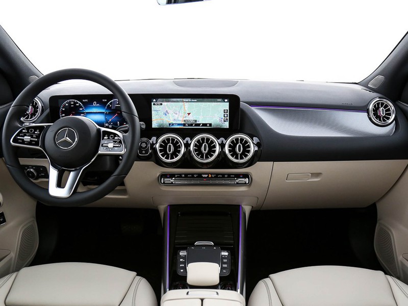 Mercedes GLA 200 d sport plus auto diesel nero