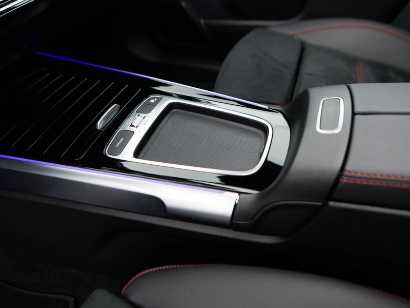 Mercedes EQB 250+ amg line premium elettrica grigio