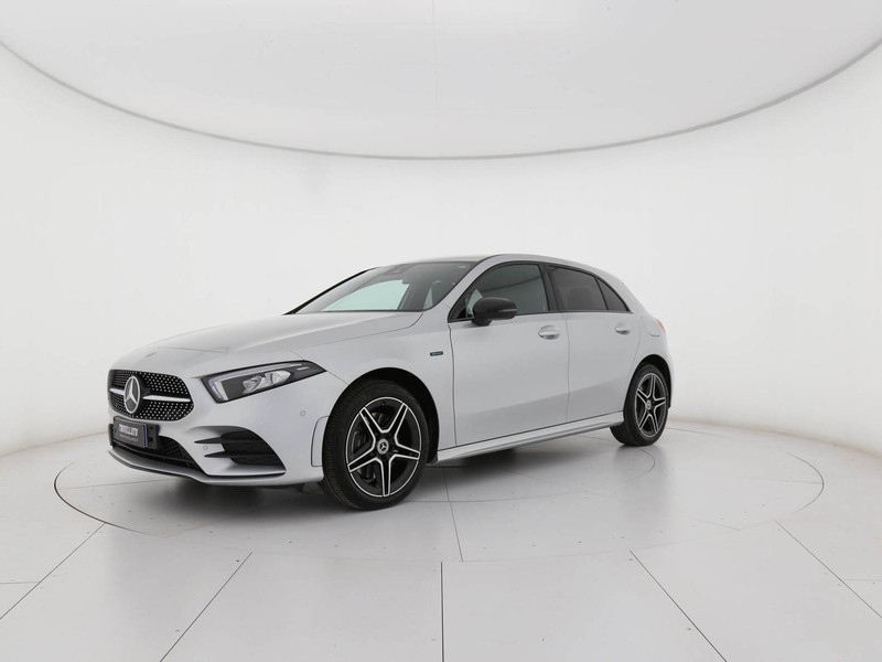 Mercedes Classe A 250 e phev (eq-power) premium auto ibrido argento
