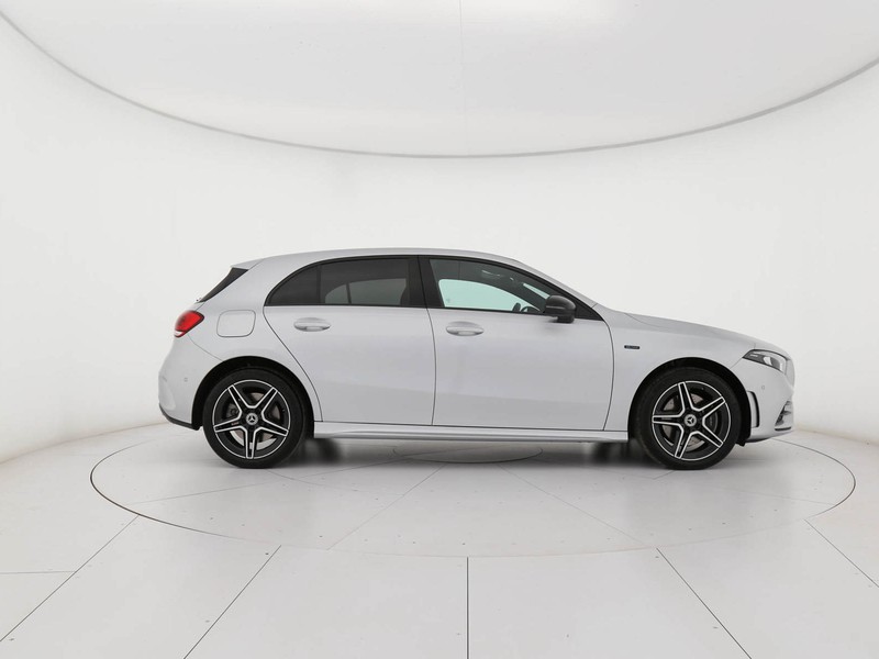 Mercedes Classe A 250 e phev (eq-power) premium auto ibrido argento