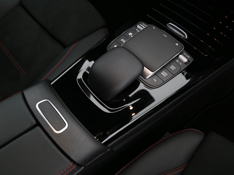 Mercedes Classe A 250 e phev (eq-power) premium auto ibrido argento
