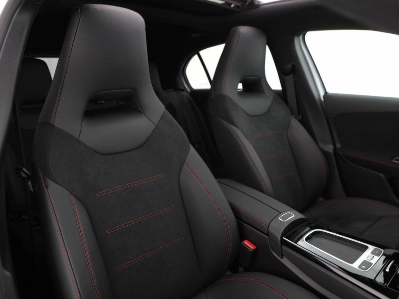 Mercedes Classe A 180 d amg line advanced plus auto diesel argento