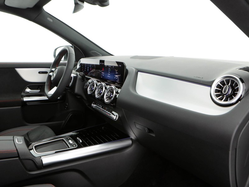 Mercedes GLA 200 d amg line advanced plus tech edition auto