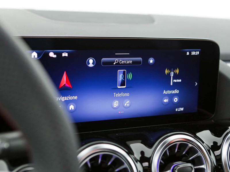 Mercedes GLA 200 d amg line advanced plus tech edition auto