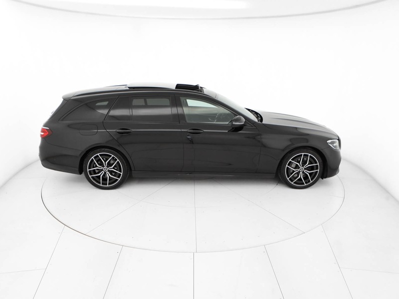 Mercedes Classe E SW sw 220 d mhev premium 4matic auto ibrido nero