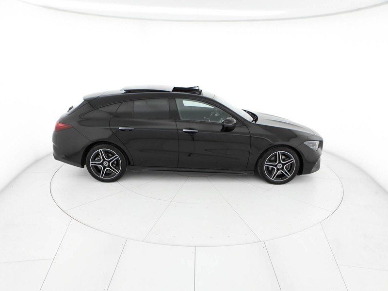 Mercedes CLA Shooting Brake  200 d amg line advanced plus auto diesel nero