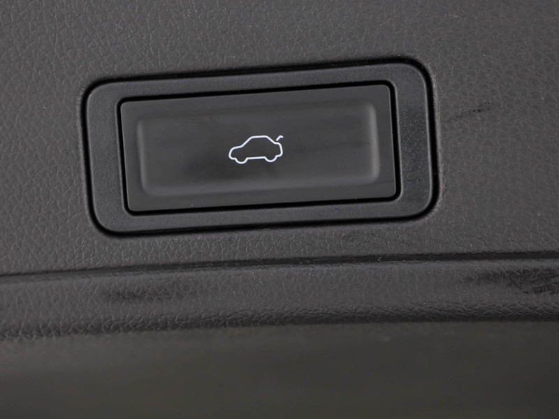 Sportequipe 8 SPORT EQUIPE 1.5 TURBO PLUG-IN HYBRID  nero